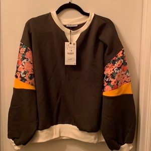 Zara Sweatshirt